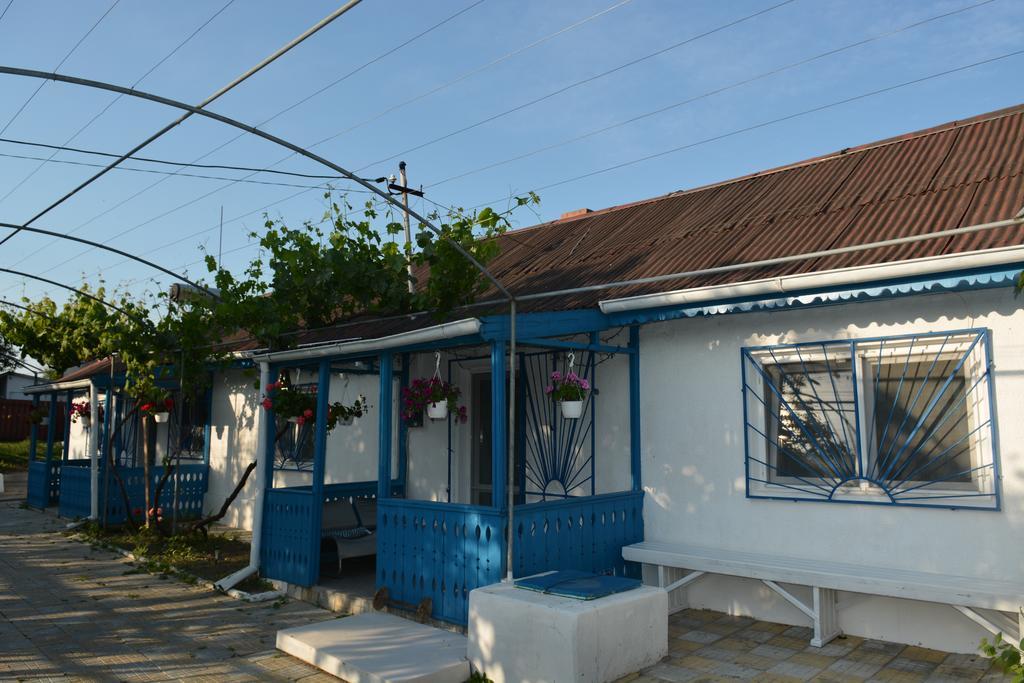Sailors Guest House 주릴로브카 외부 사진