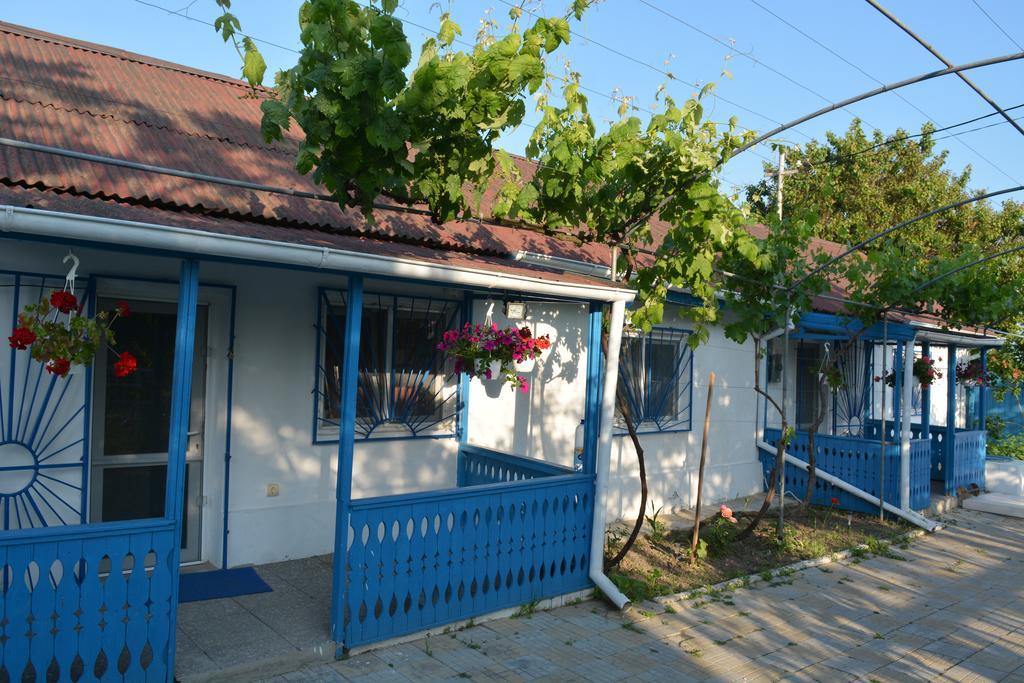 Sailors Guest House 주릴로브카 외부 사진