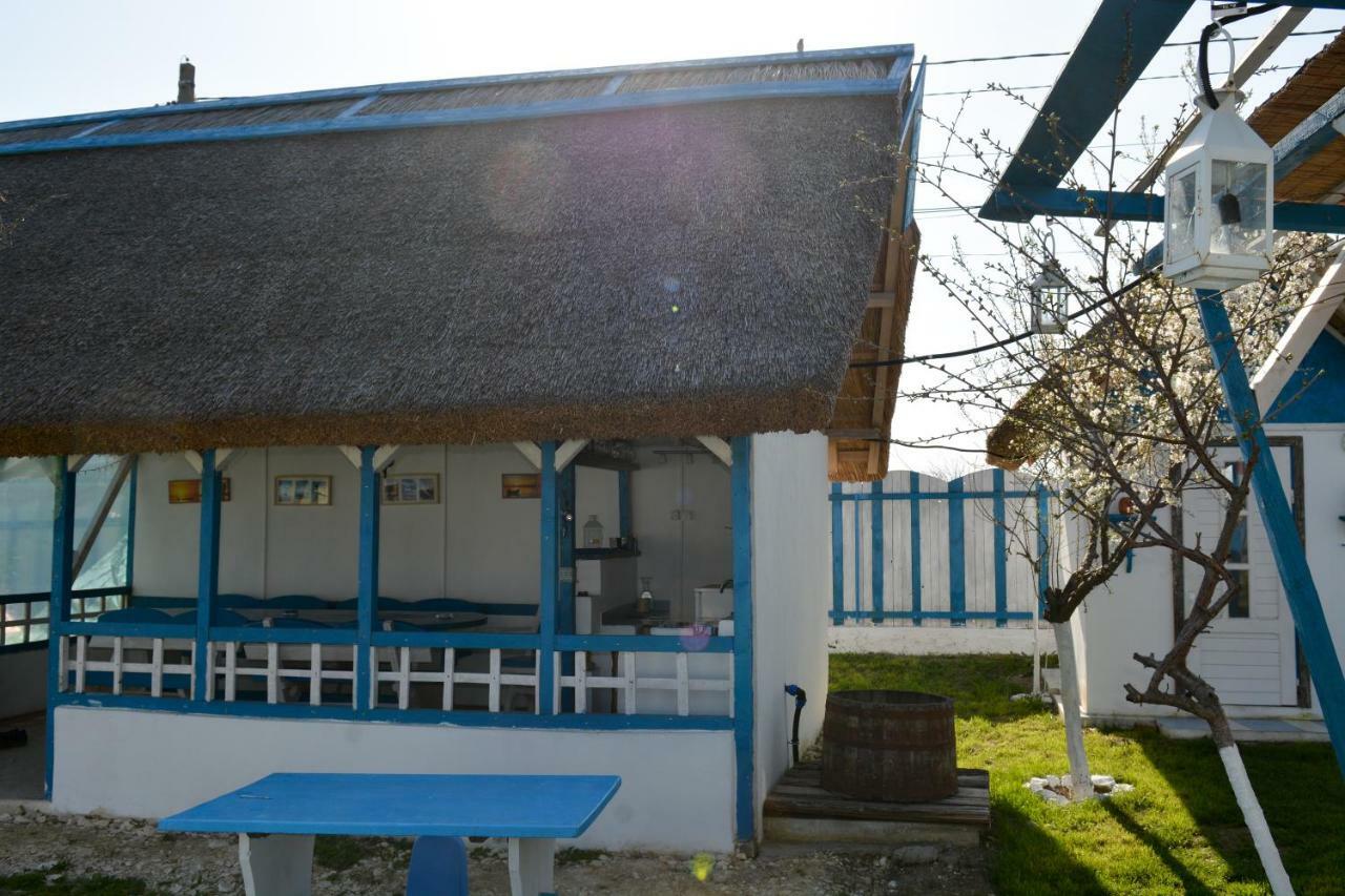 Sailors Guest House 주릴로브카 외부 사진